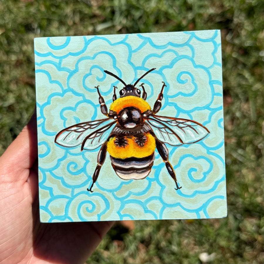 Cloud buzz
